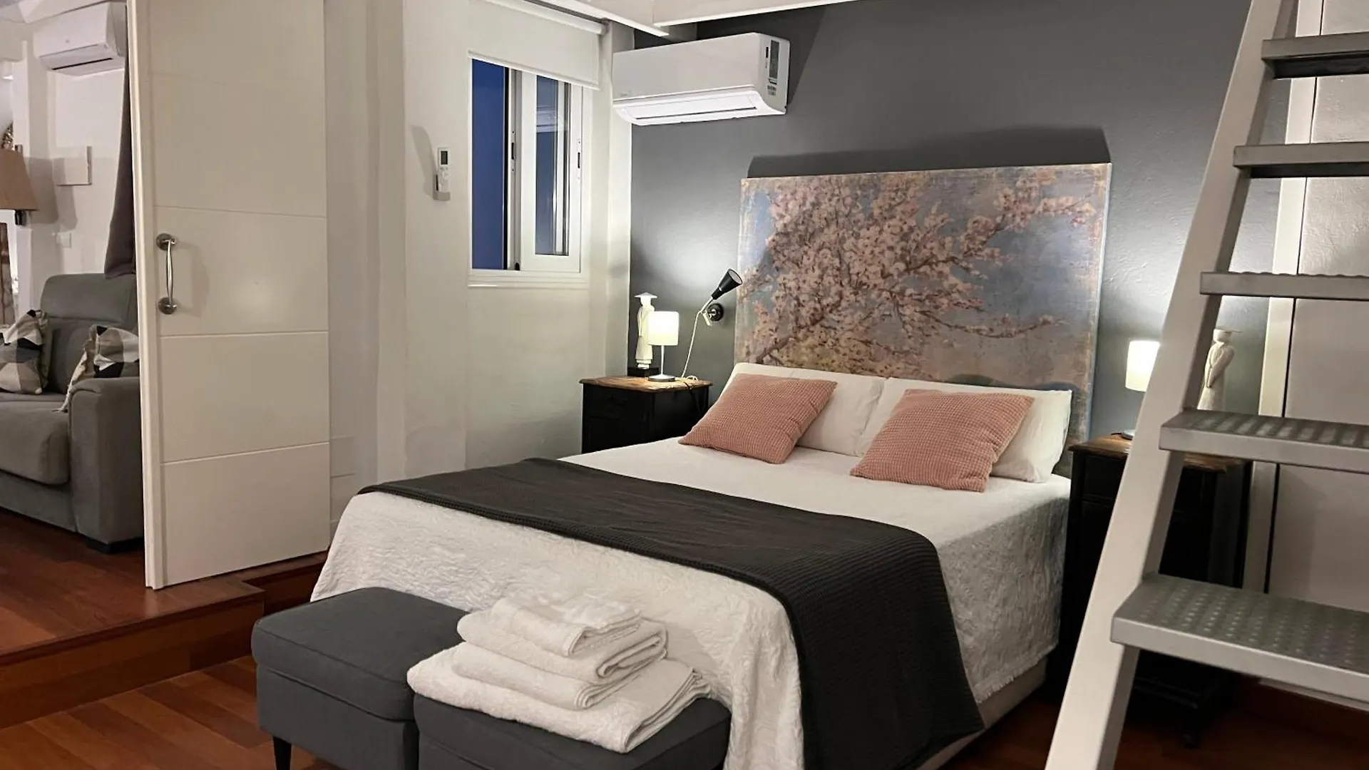 شقة Fantastic Penthouse Malaga Center