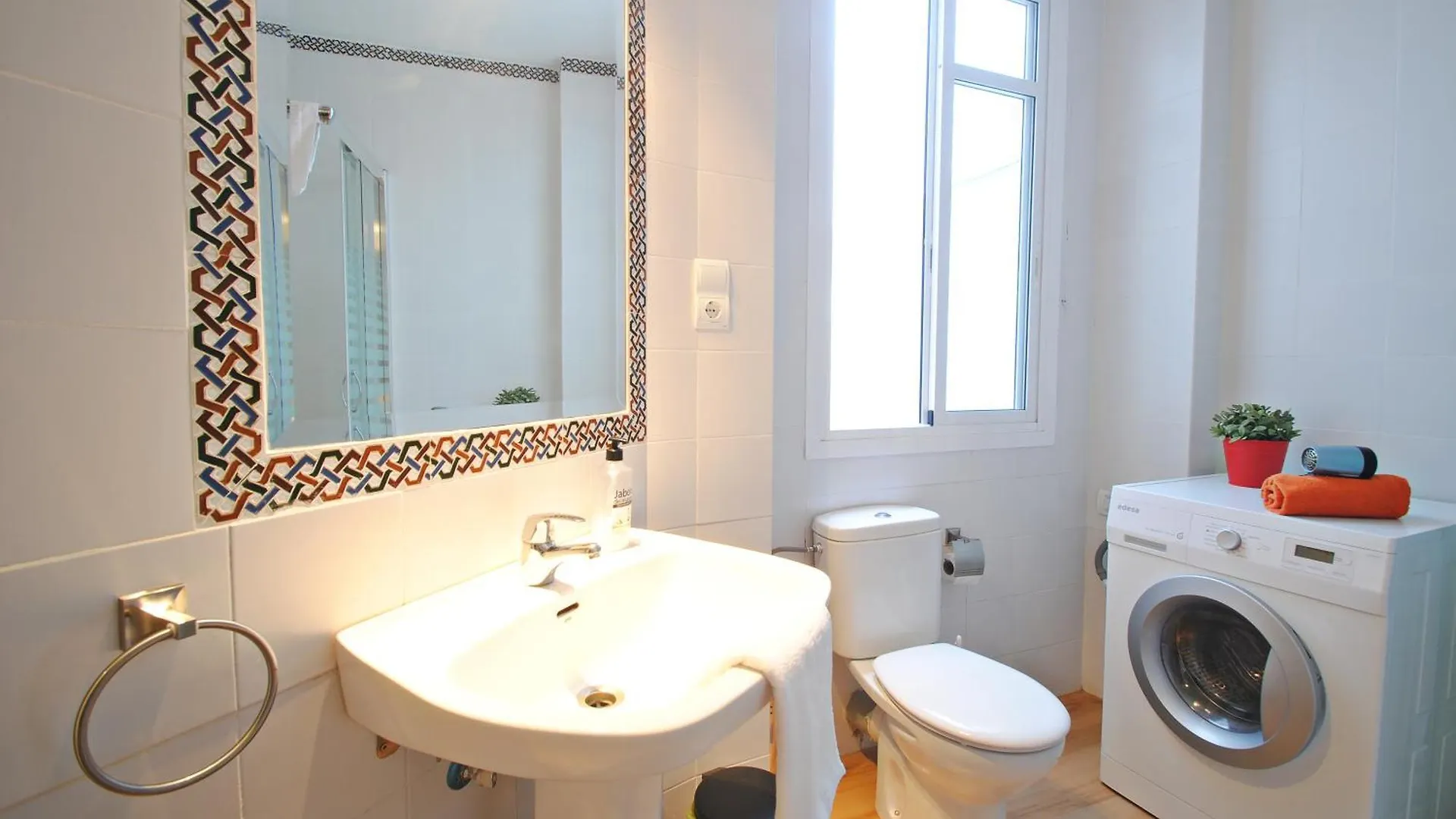 Fantastic Penthouse Malaga Center Apartment
